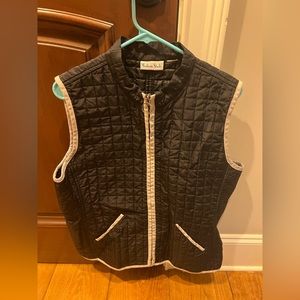 Black vest with Grey Trim